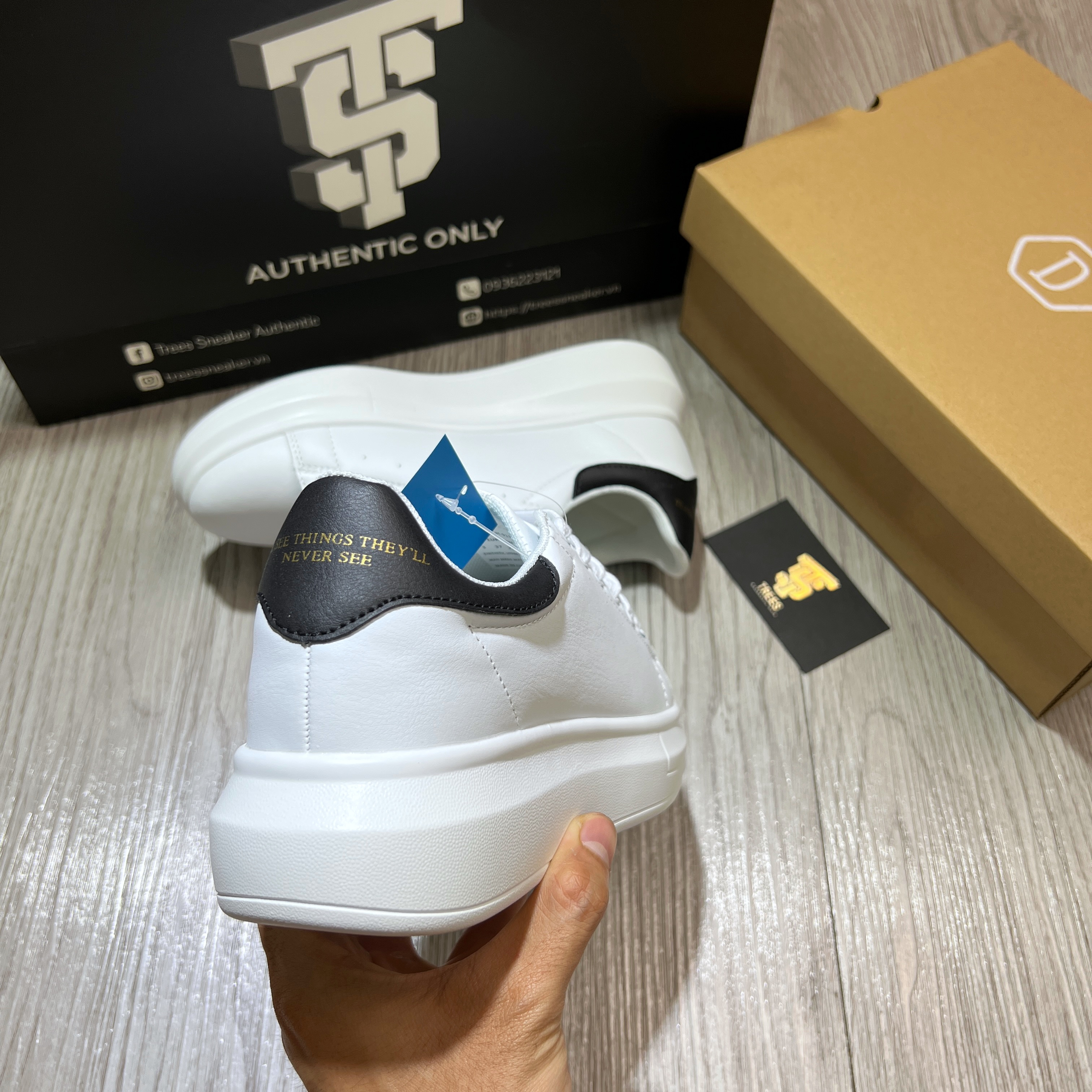 [CHÍNH HÃNG] Giày thể thao DOMBA HIGHPOINT GÓT ĐEN H9111