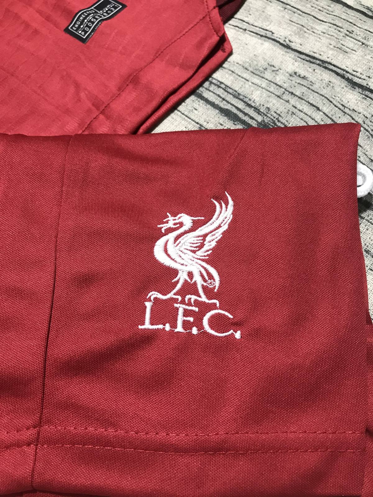 Áo Bóng Đá CLB Liverpool - 2022 Mới- Chất Polyeste Thái Cao Cấp - Co Giãn 4 Chiều
