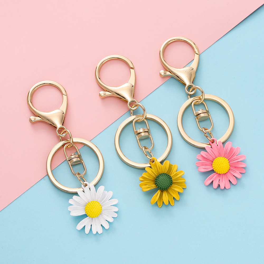 St.kunkka 1pcs Alloy Notched Flower Keychain Colorful Daisy Charm Pendant For Diy Car Keychain Accessories Gifts.