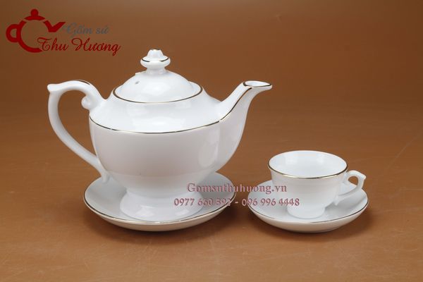 Bộ ấm chén Bát Tràng dáng Cúp S2 vàng kim
