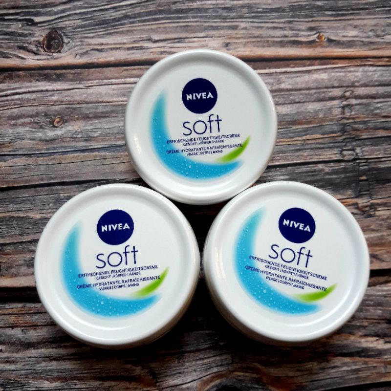 Kem Dưỡng Ẩm Nivea Soft 200ml Đức