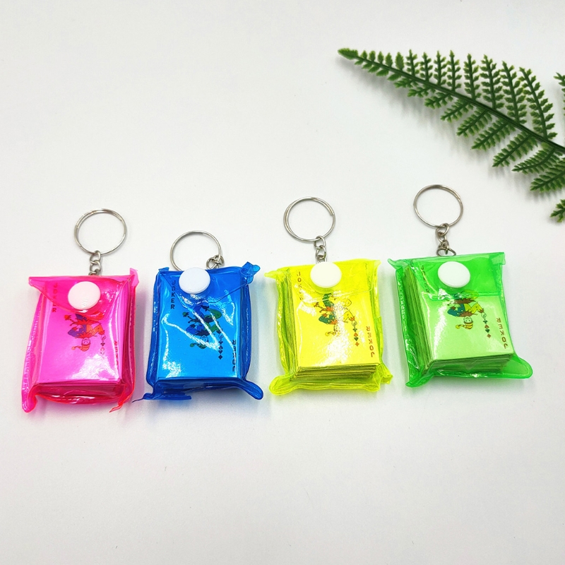 【Beiver Jewelry Store】Funny Mini Playing Card Keychain Paper Craft Gift Solitaire Prank Fun Small Board Game Toy for Creative G. 