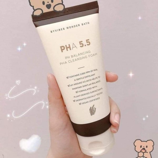 Sữa rửa mặt Wonder Bath PHA 5.5 tạo bọt dịu nhẹ 130ml