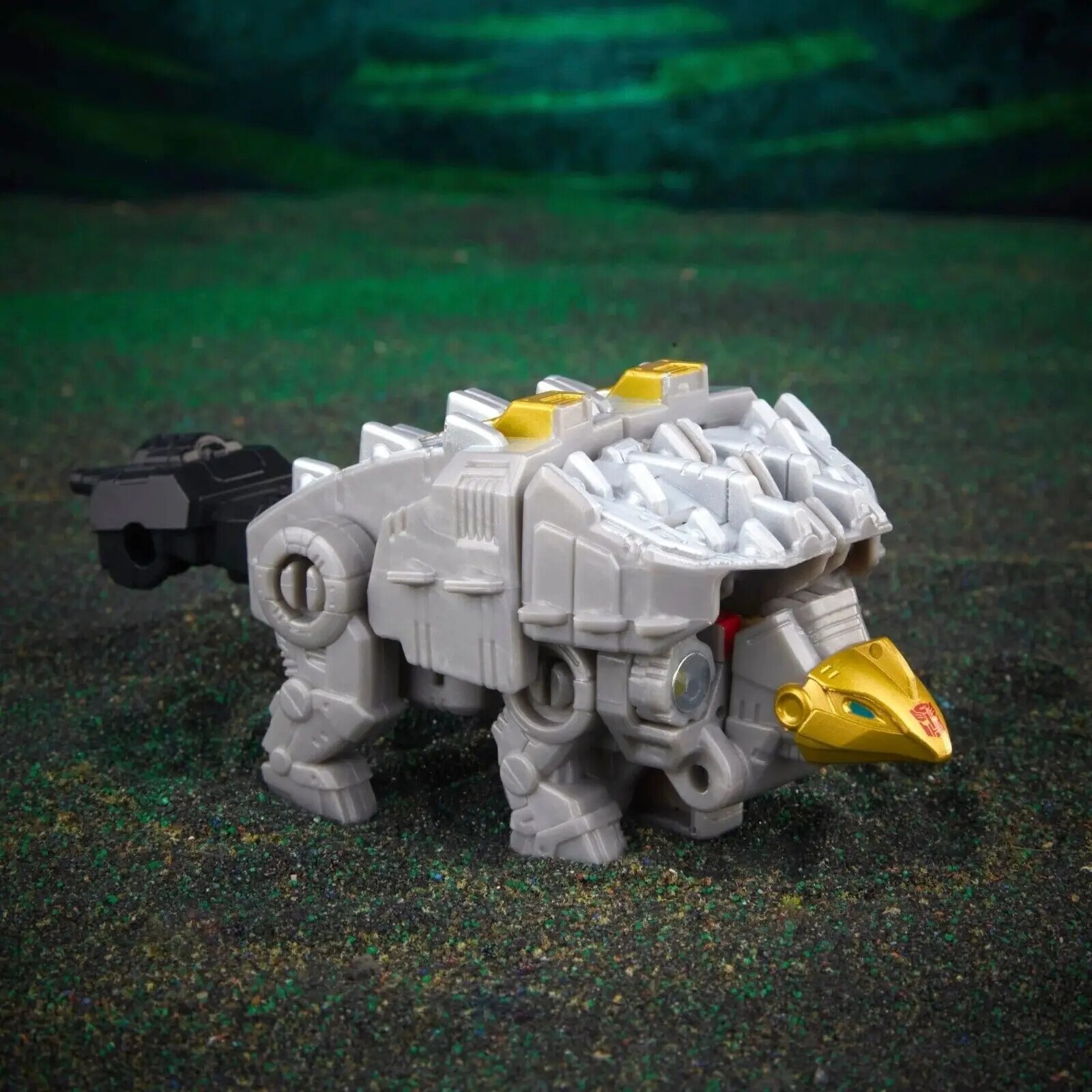 In Stock Transformers Legacy Evolution Core Dinobot Scarr Action Figure Model Toy Collection Hobby Gift