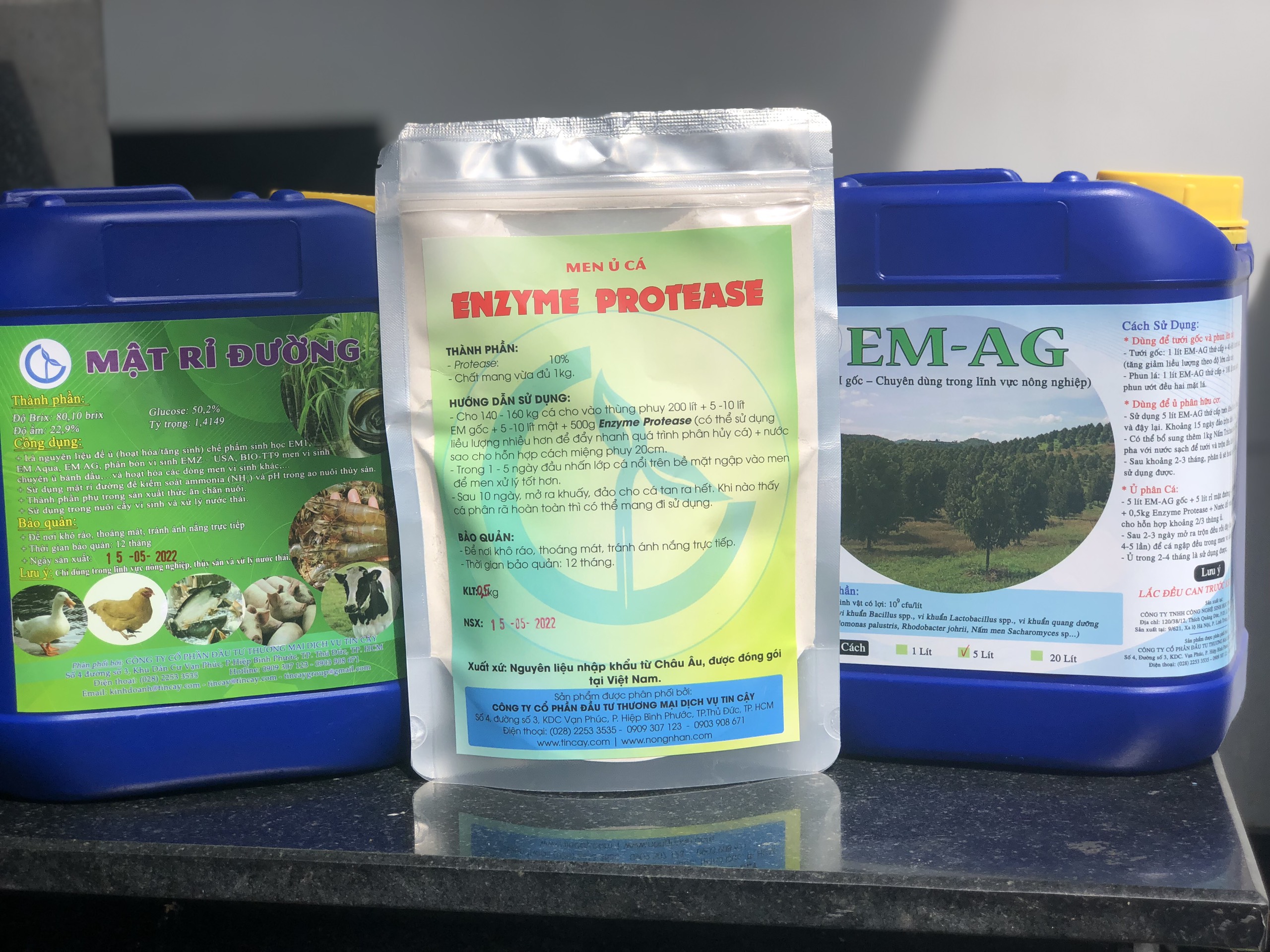 Combo Vi Sinh Ủ Phân Cá Dùng Cho Cây Trồng (Gồm 5 lít EM Gốc + 5 lít Mật Rỉ Đường + 0.5kg Men Ủ Phân Cá Protease)