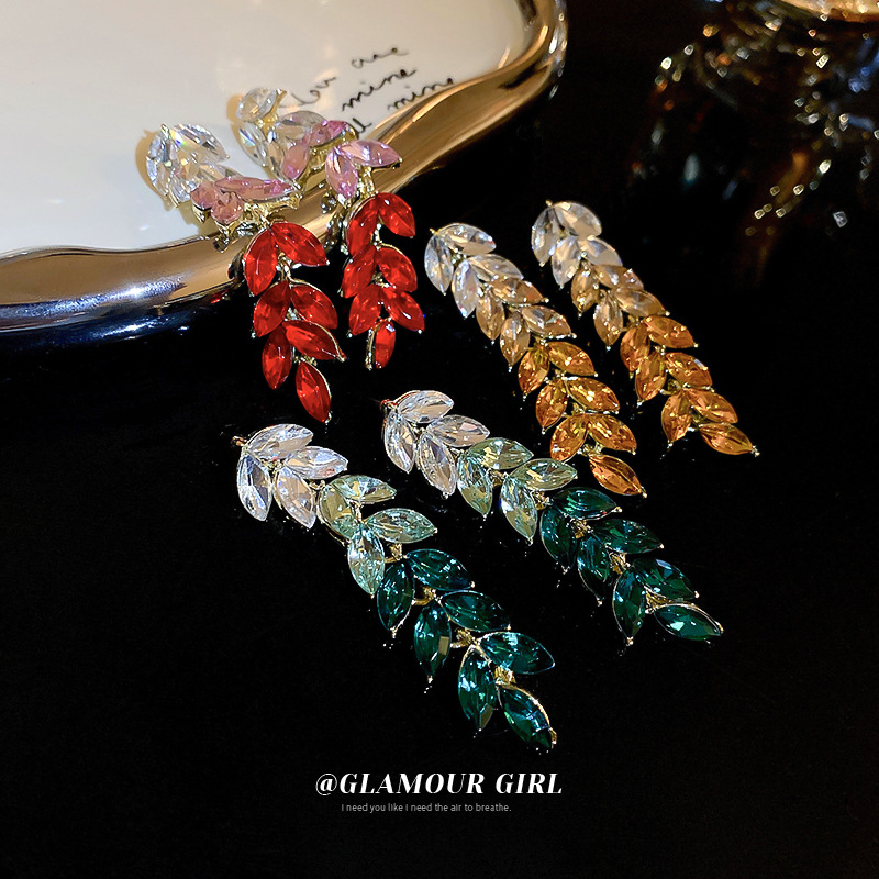 Women crystal rhinestone earrings