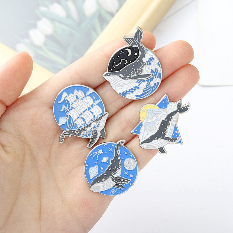 Pin cài áo cá voi và đại dương - GC419