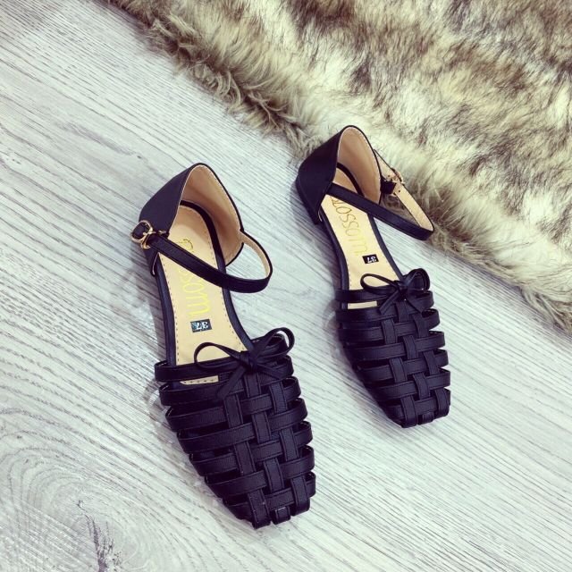 Giày sandal quai đan rọ đế thấp có nơ
