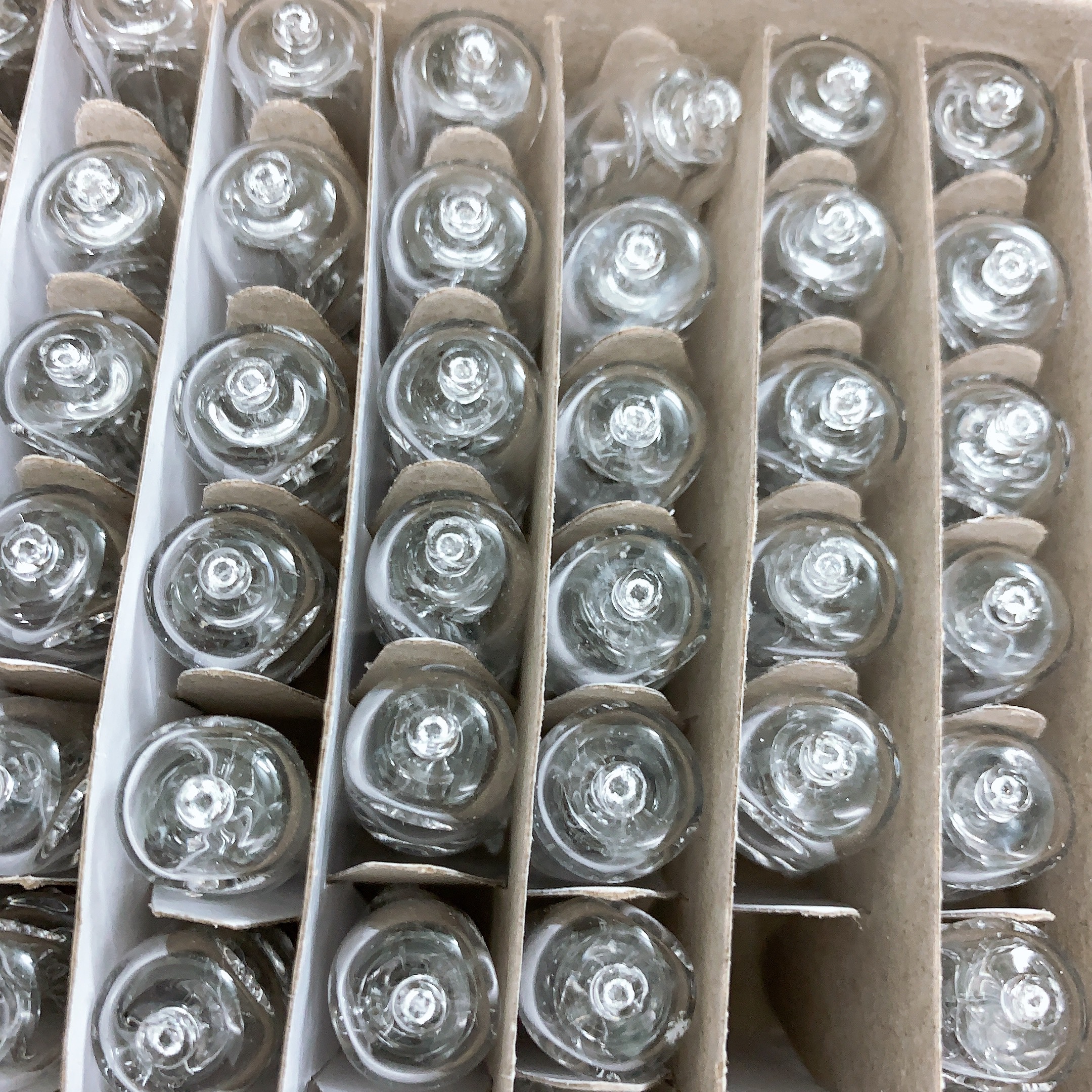 Bóng đèn xông tinh dầu 220v 35w