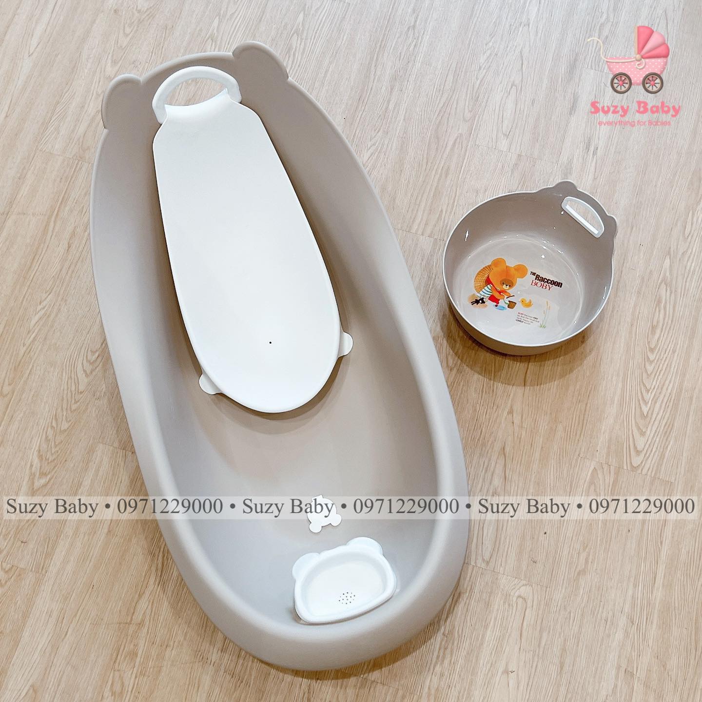 Chậu tắm phi thuyền hình gấu cho bé