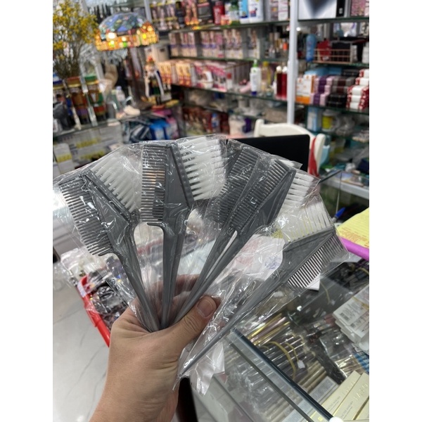 Lược nhuộm 2 đầu loại đẹp