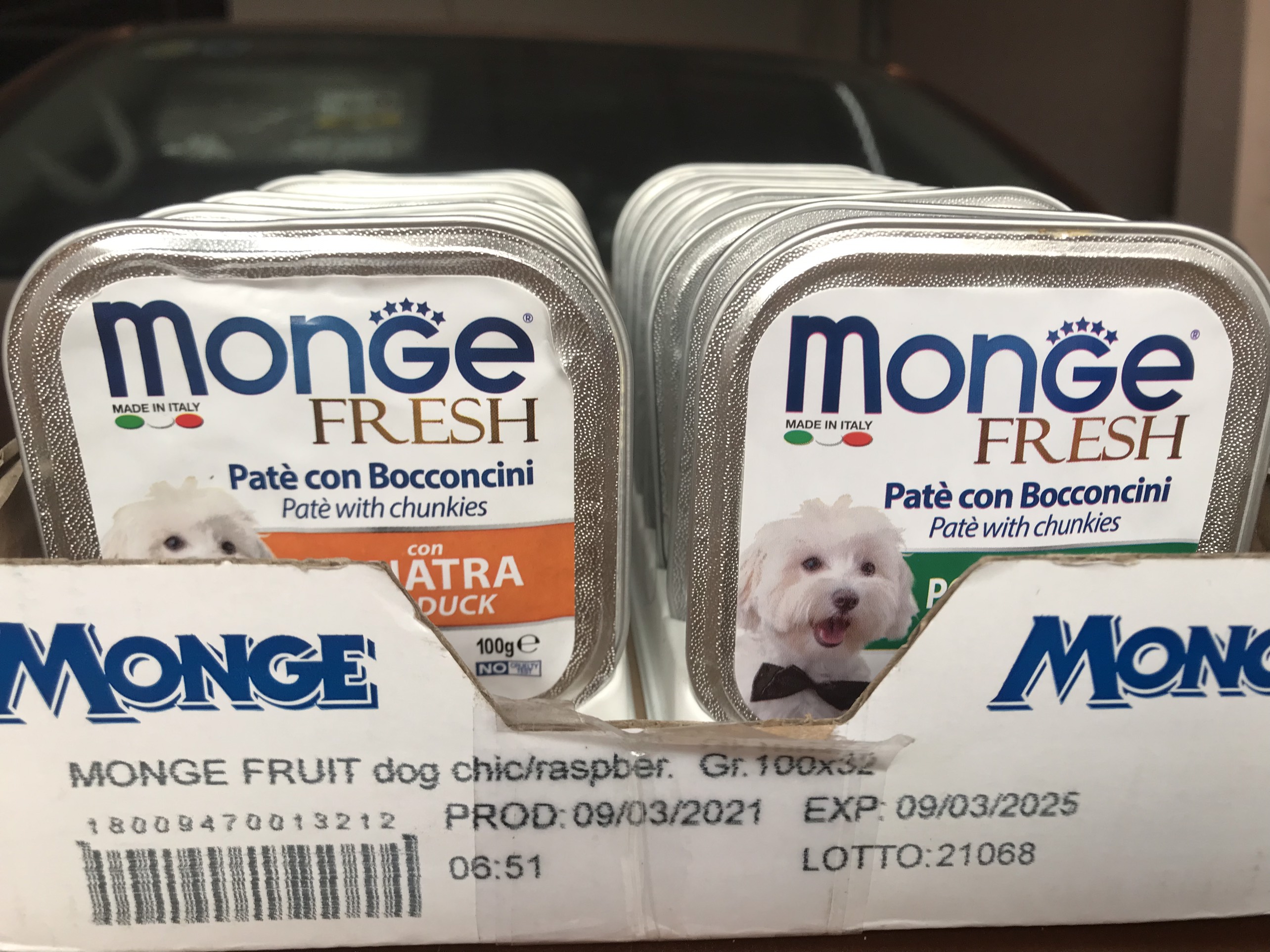 Pate Monge nhiều vị hộp 100g cho chó