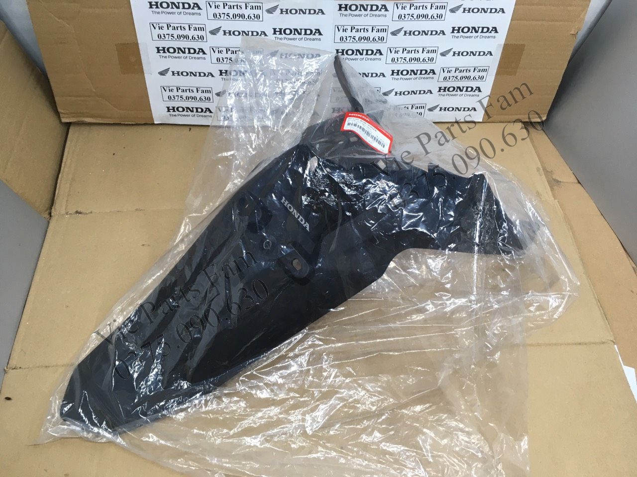 Đuôi biển số Chắn bùn sau SH 2013-2016 hoặc 2017-2019 hoặc 2020-2022 chính hiệu honda