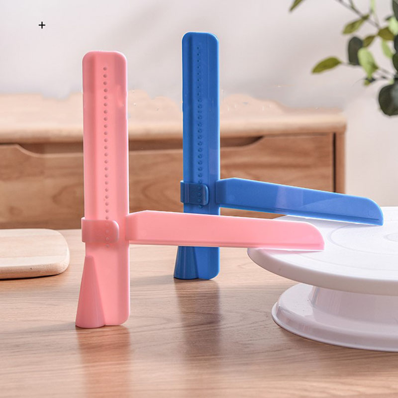 Cake%20Leveler%20Adjustable%20Cake%20Scraper%20Lcing%20Smoother%20Cake%20Kitchen%20Tools%20Muqin%20-%20Image%204
