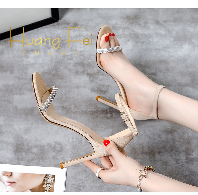 Giày sandal bít gót đính đá mã HF34 gót cao 7cm