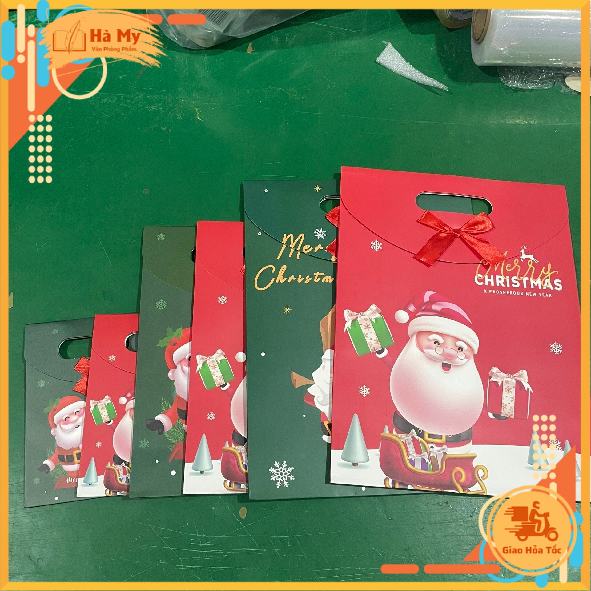 Combo 3 Túi Noel Giấy Đựng Quà Tặng Sang Trọng Giáng Sinh Noel Dễ Thương