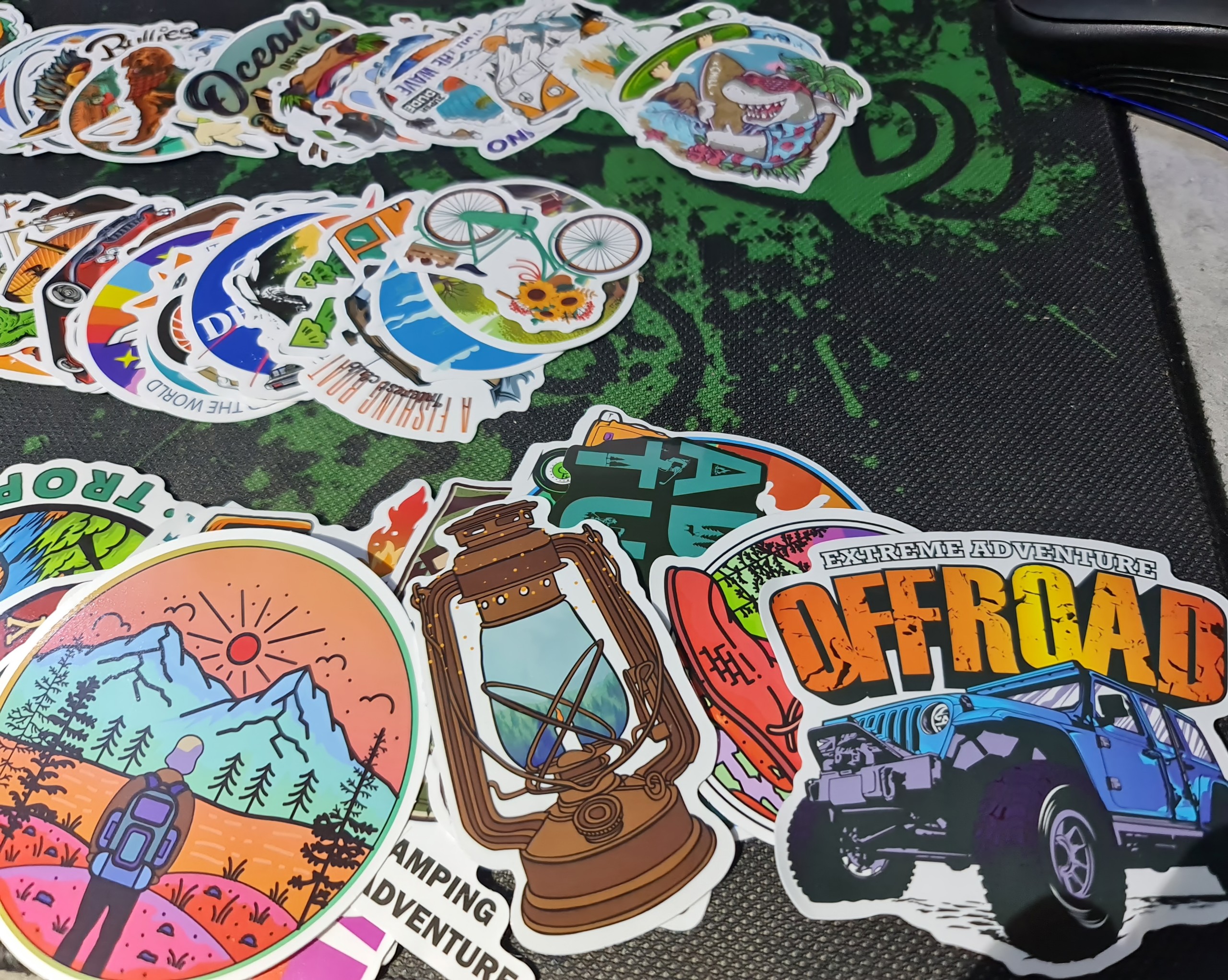 Sticker chủ đề camping hình dán trang trí  phượt du lịch (50 hình)
