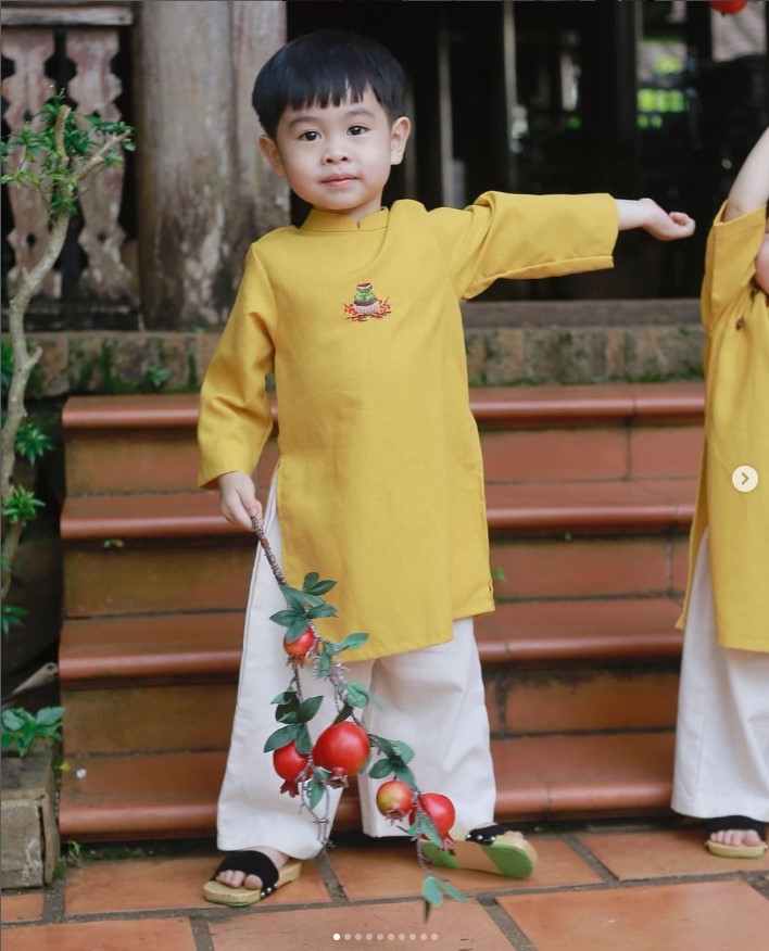 Set Cặp Đôi Áo Dài Anh Em Chất Liệu Linen Vàng