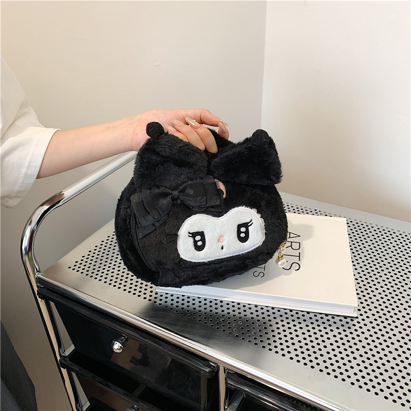 YADOU Plush cartoon makeup bag, Kuromi women's casual doll, handbag, birthday gift