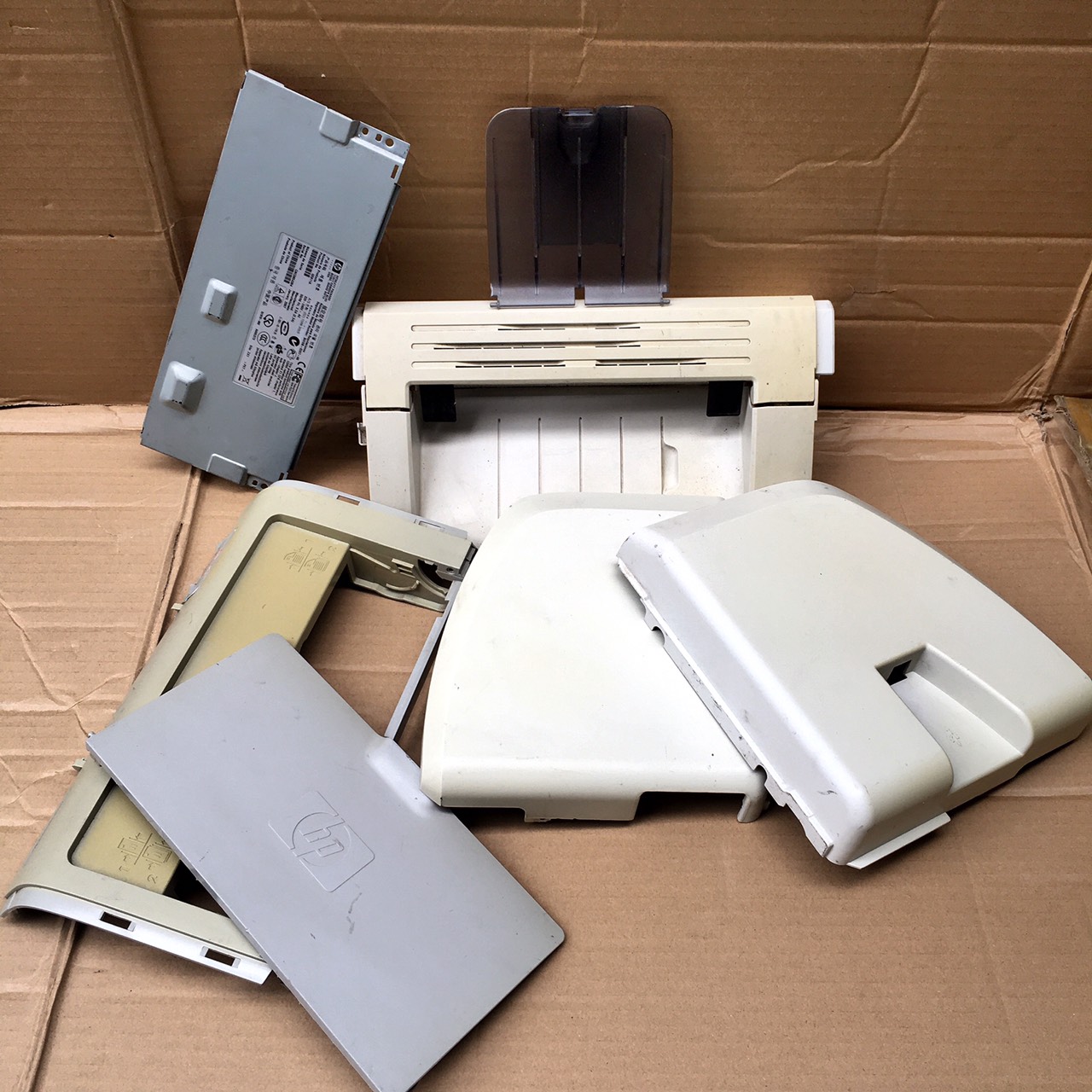 Bộ vỏ hp 1020 tháo máy