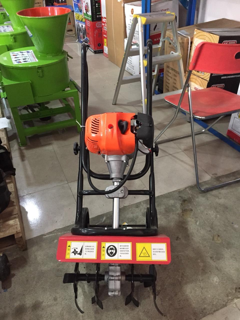 Máy xới đất mini động cơ 2 thì