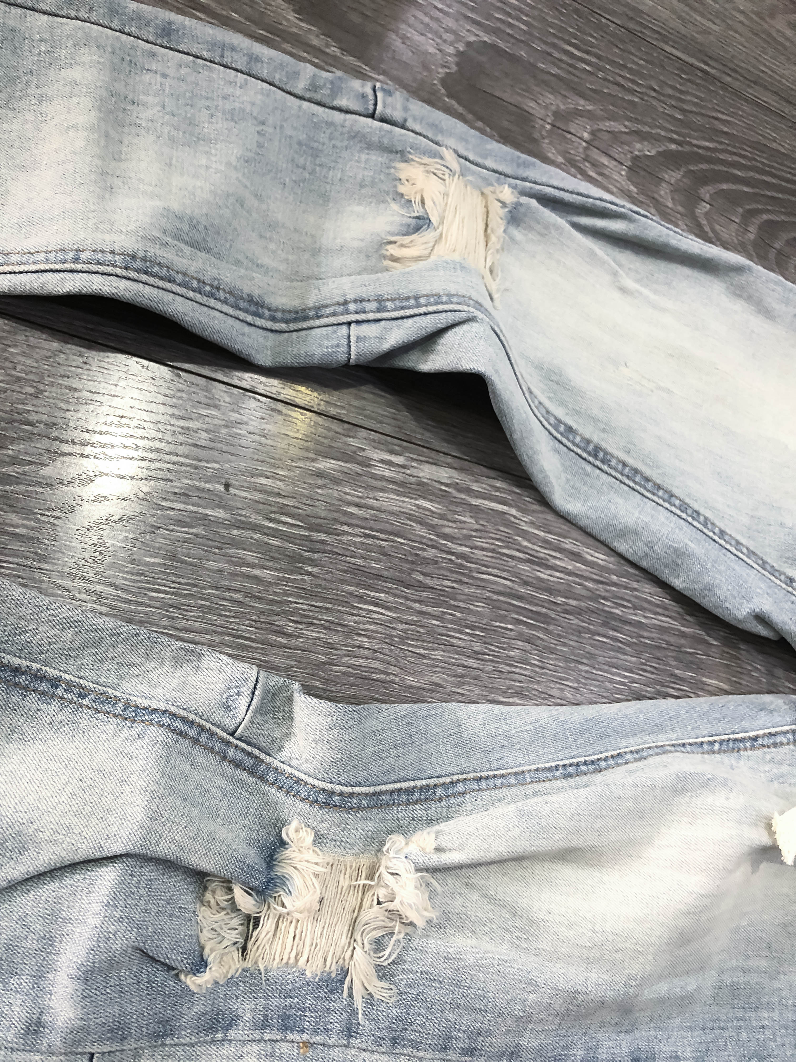 Quần Jean Blue rách gối PACSUN