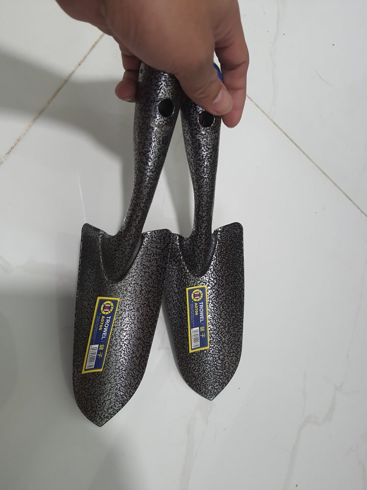 Cây xẻng xúc đất  Bay làm vườn mini A0706 C-Mart  LV122