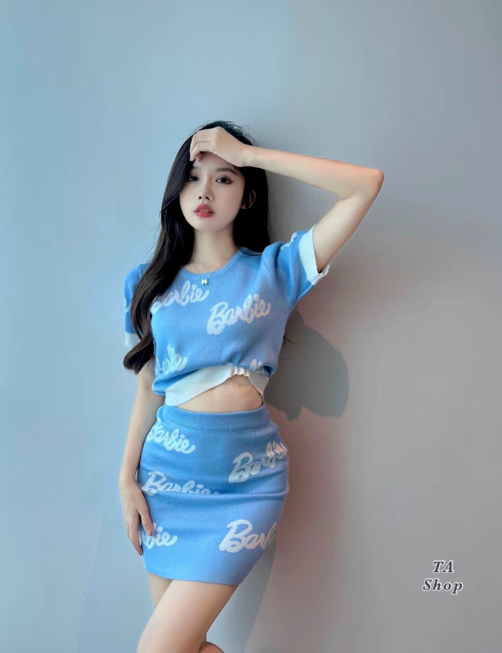 Set váy len mongtoghi chữ Babie tôn dáng