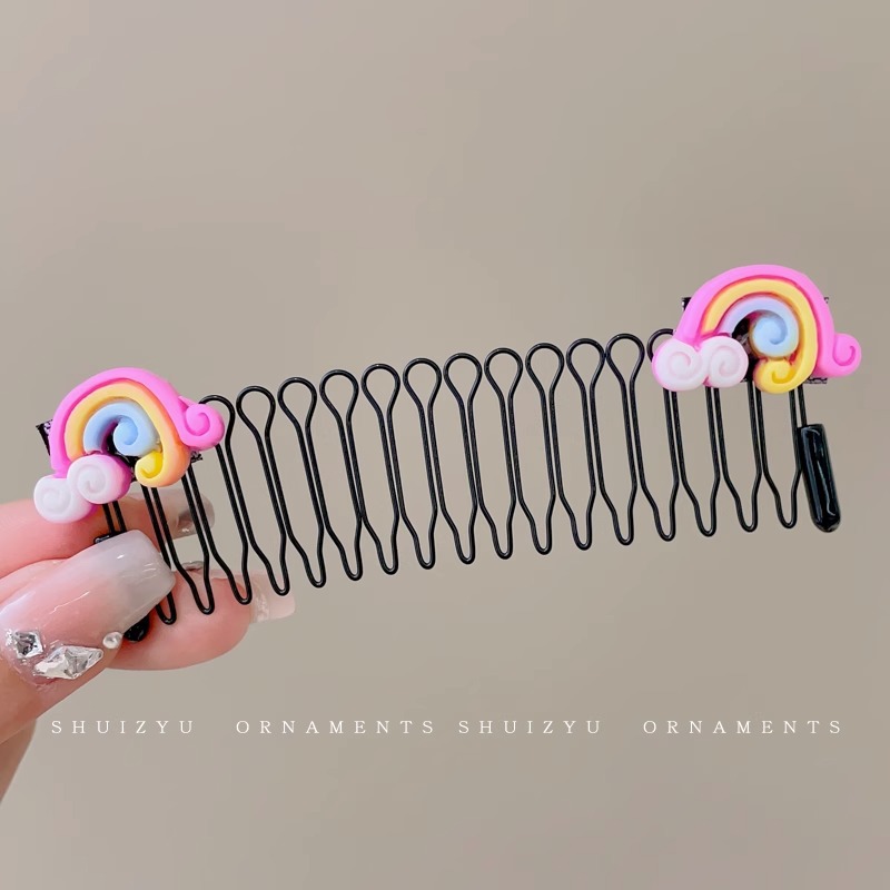 Pulling comb hairpin for Children are used to organize the broken hair of the bangs and back of head