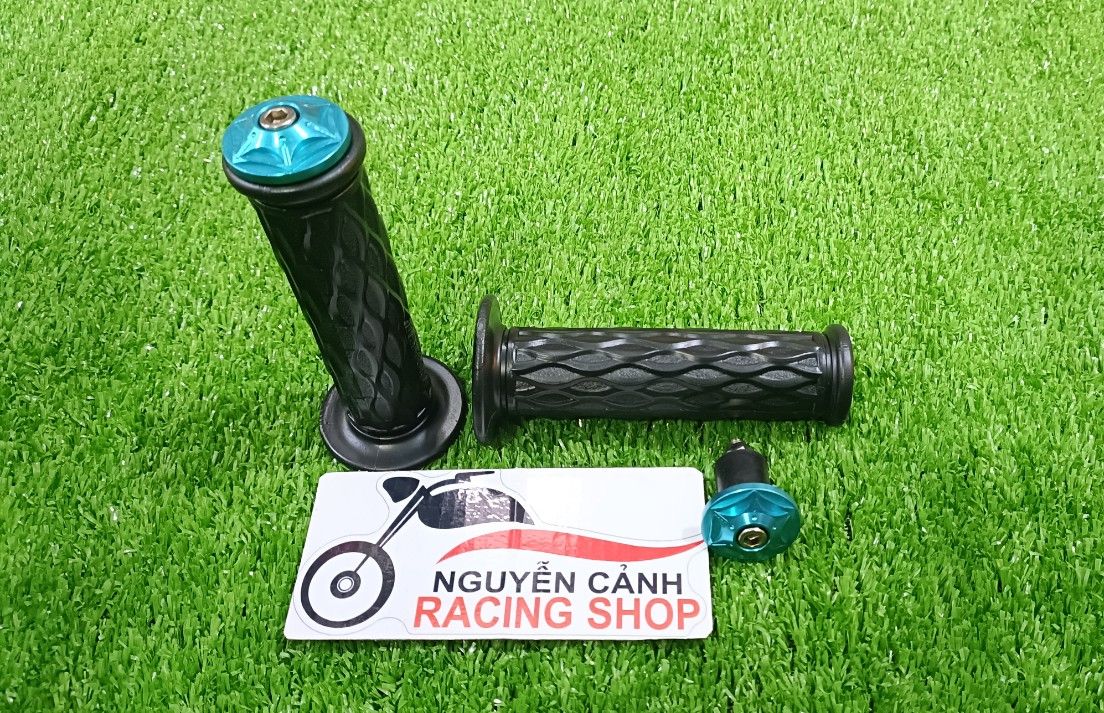 Cặp bao tay daytona V4 vảy cá có 2 loại không gù và có gù