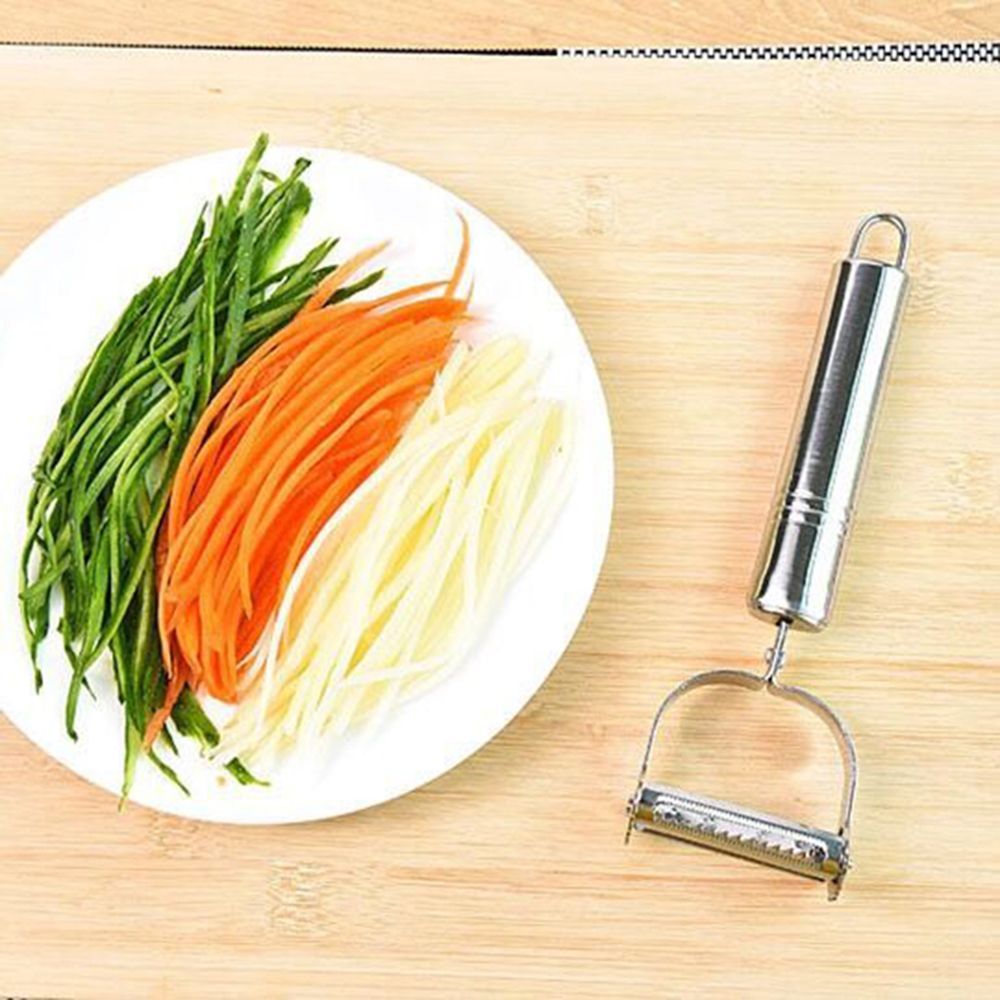 Julienne%20Peeler%20Multifunction%20Stainless%20Steel%20Cutter%20and%20Peeler%20for%20Daily%20Kitchen%20Use%20%7C%20MNK%20SHOP%20-%20Image%205
