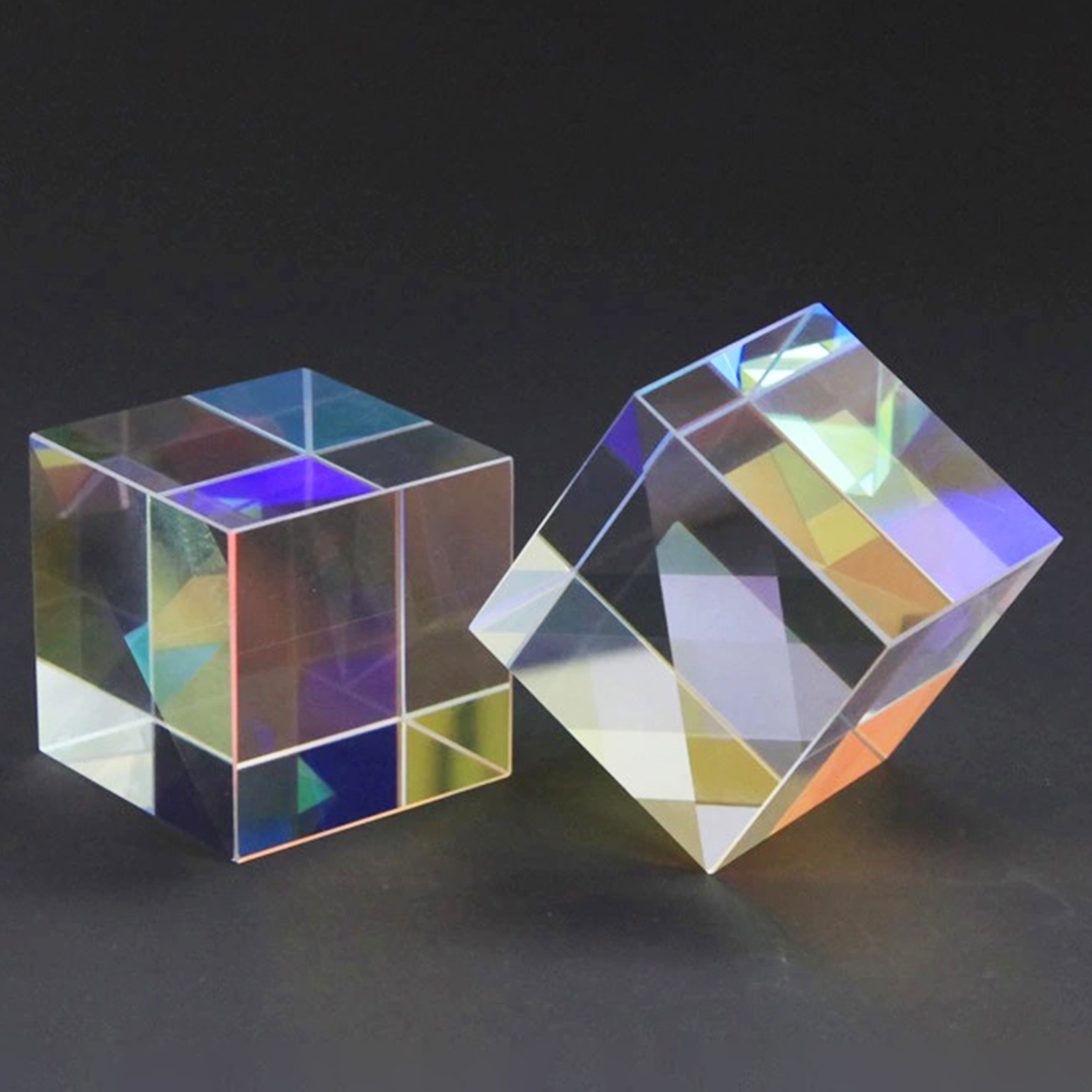 WISTIC Optical Prism Cube Dispersion Cube Portable White Crystal Prism Cube for Kaleidoscopic Fun Optical Color Dispersion Sun Catcher for Entertainment Ideal