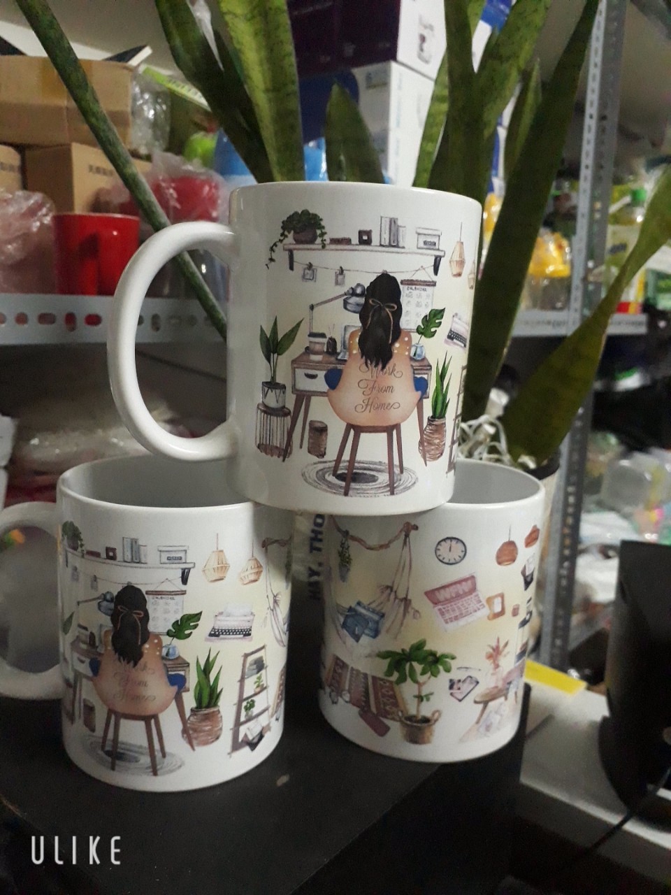 LY SỨ CÓ QUAI DÀY DẶN HỌA TIẾT