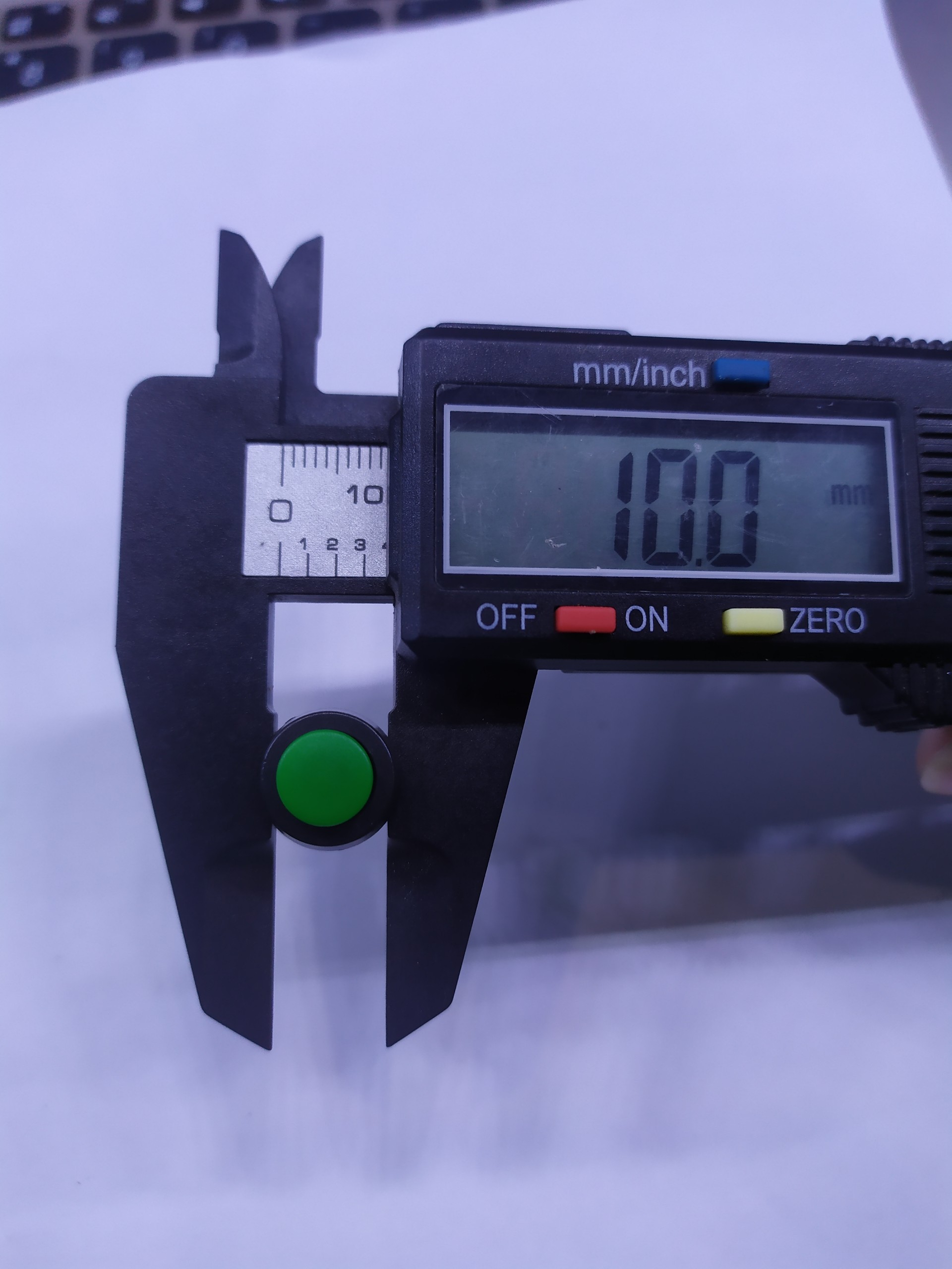 Nút nhấn tự giữ DS-211 10mm ( xanh )