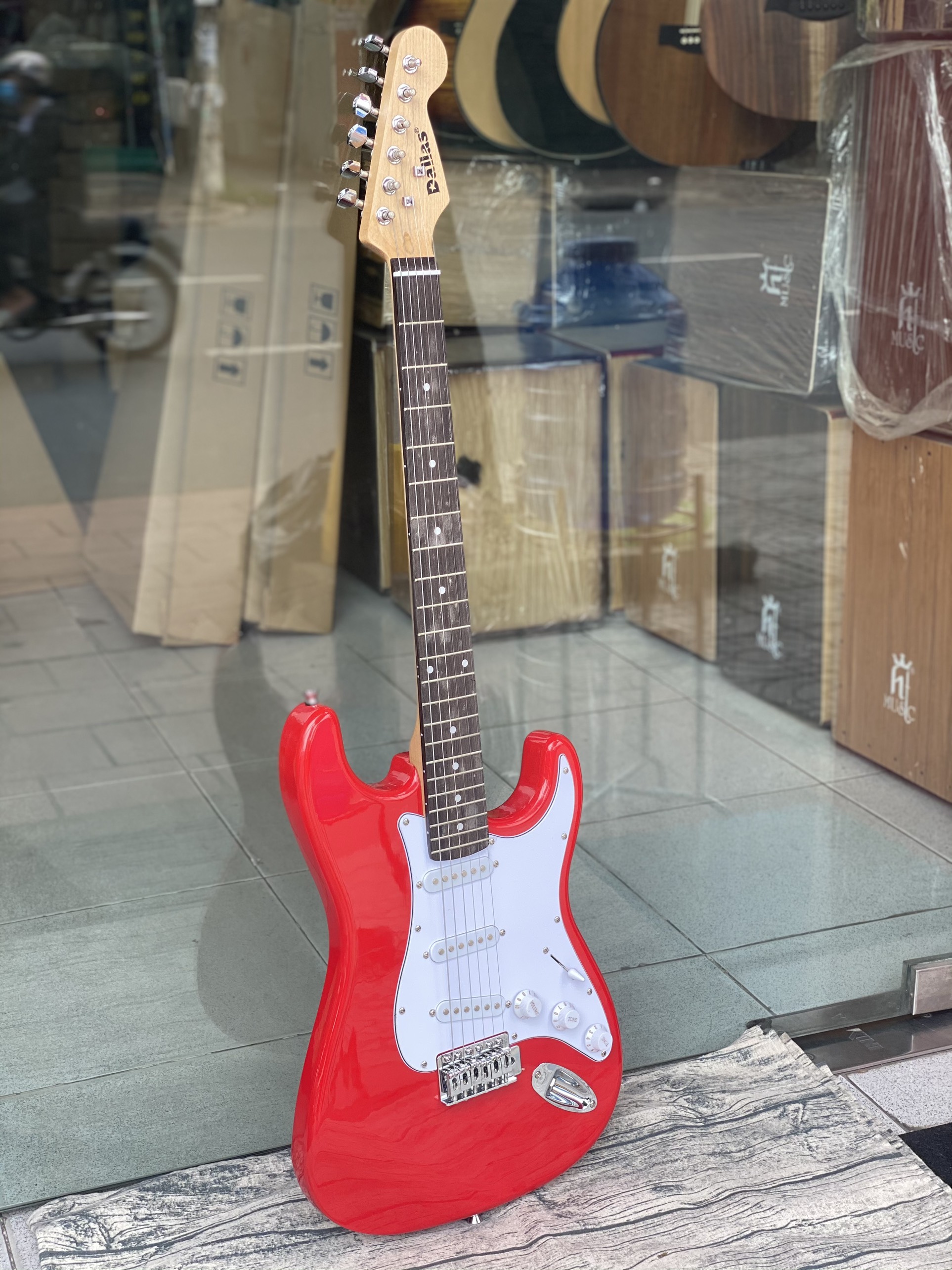 Đàn Guitar điện 3 mobin hãng Dallas