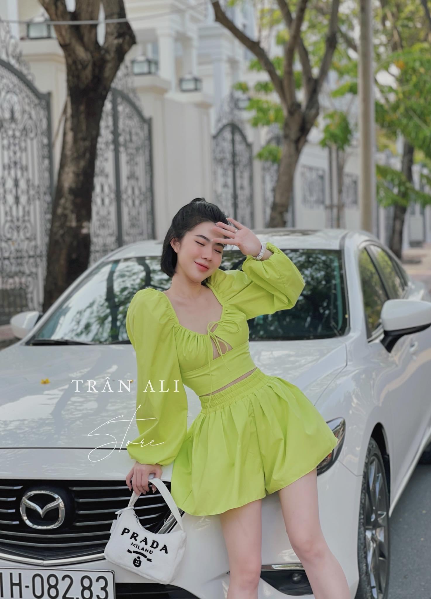 ĐẦM MÚT SỈ SIÊU XINH ..HÓT HÍT ,....
