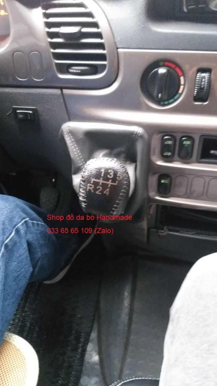 Bọc da cần số xe Mercedes Sprinter, mec 16 chỗ