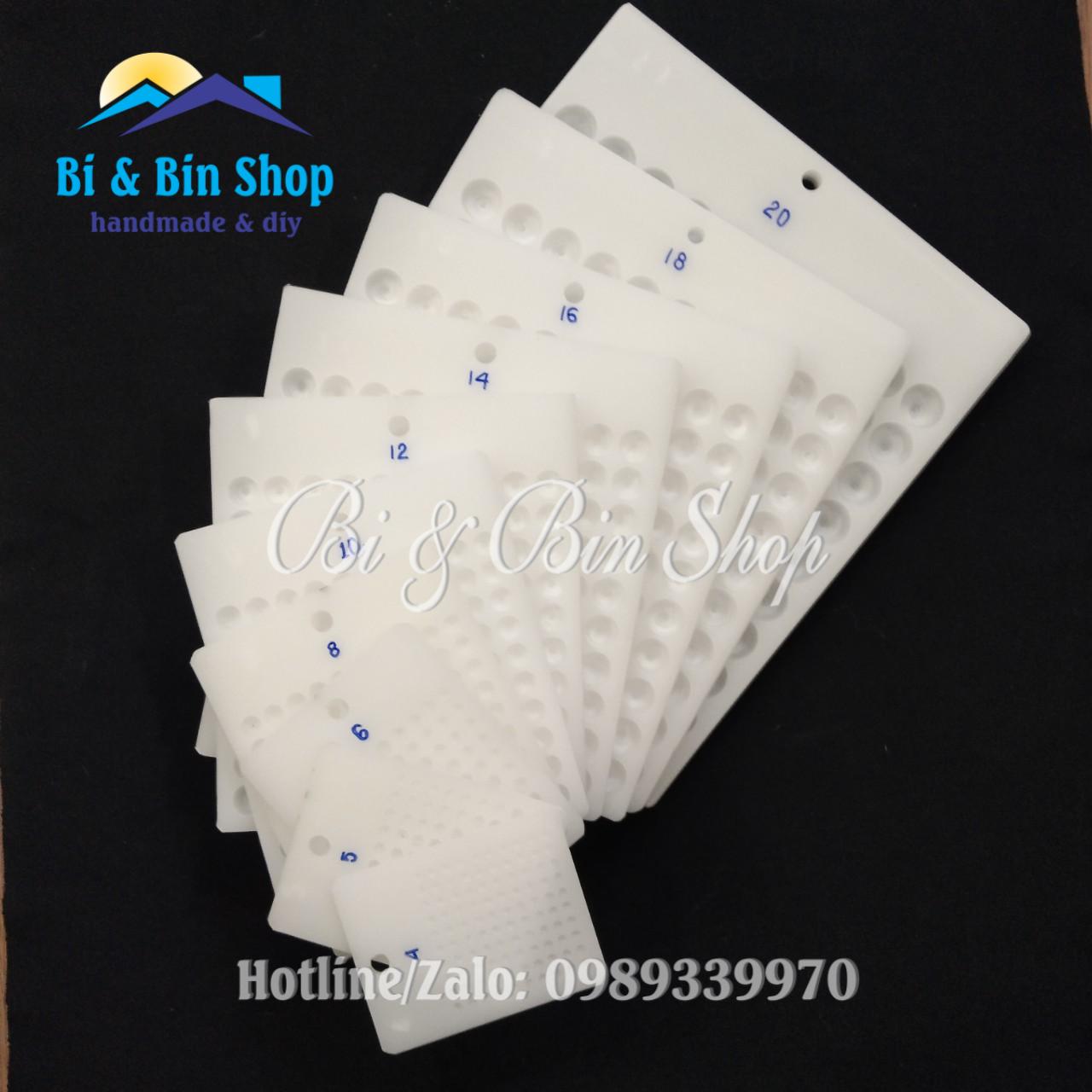 Khay Đếm Hạt Chuỗi 100 Viên Dùng Đếm Hạt Gỗ, Hạt Đá, Pha Lê, Hạt Chuỗi