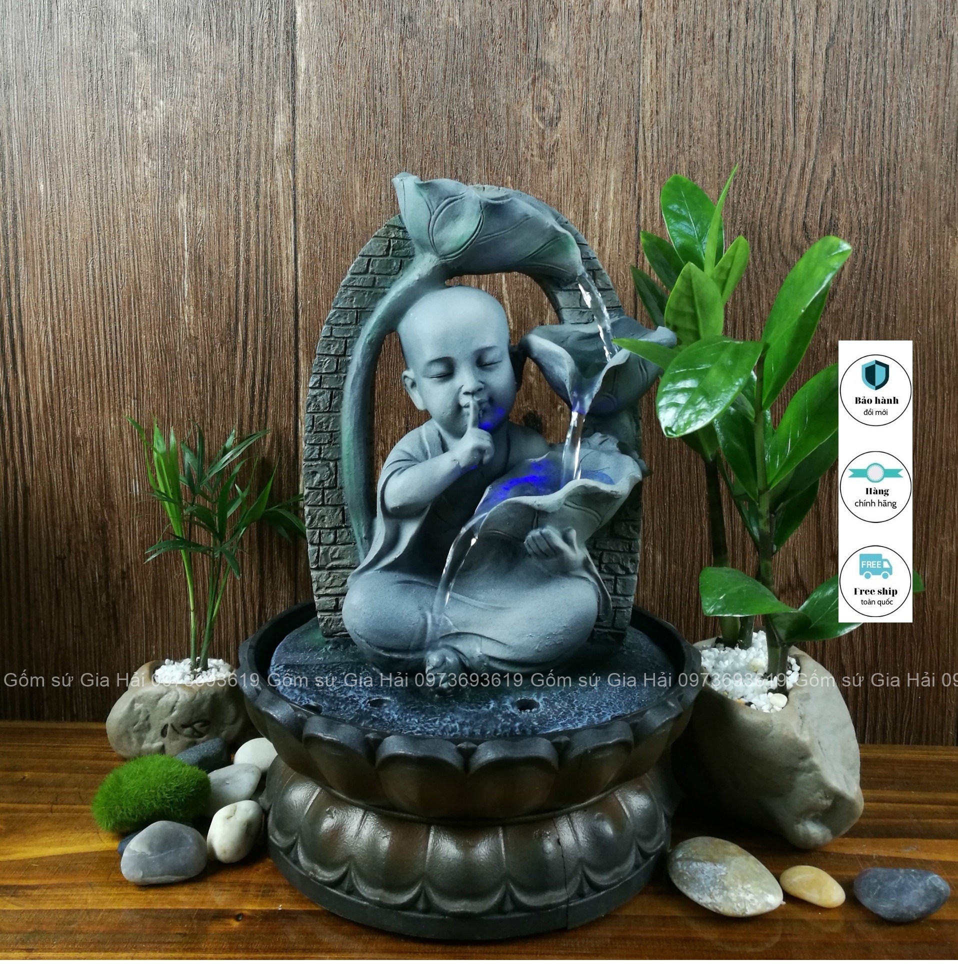 Thác nước phong thuỷ chú tiểu