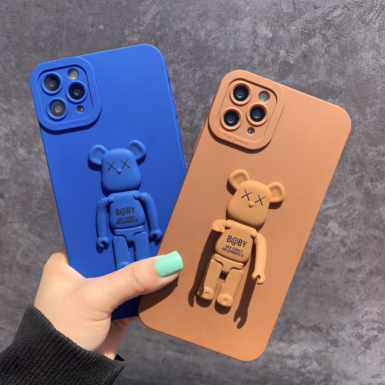 Ốp Lưng Basic Camera Nổi - Mẫu B@BY BE@RBRICK ( Kèm Giá Đỡ Hình Gấu )