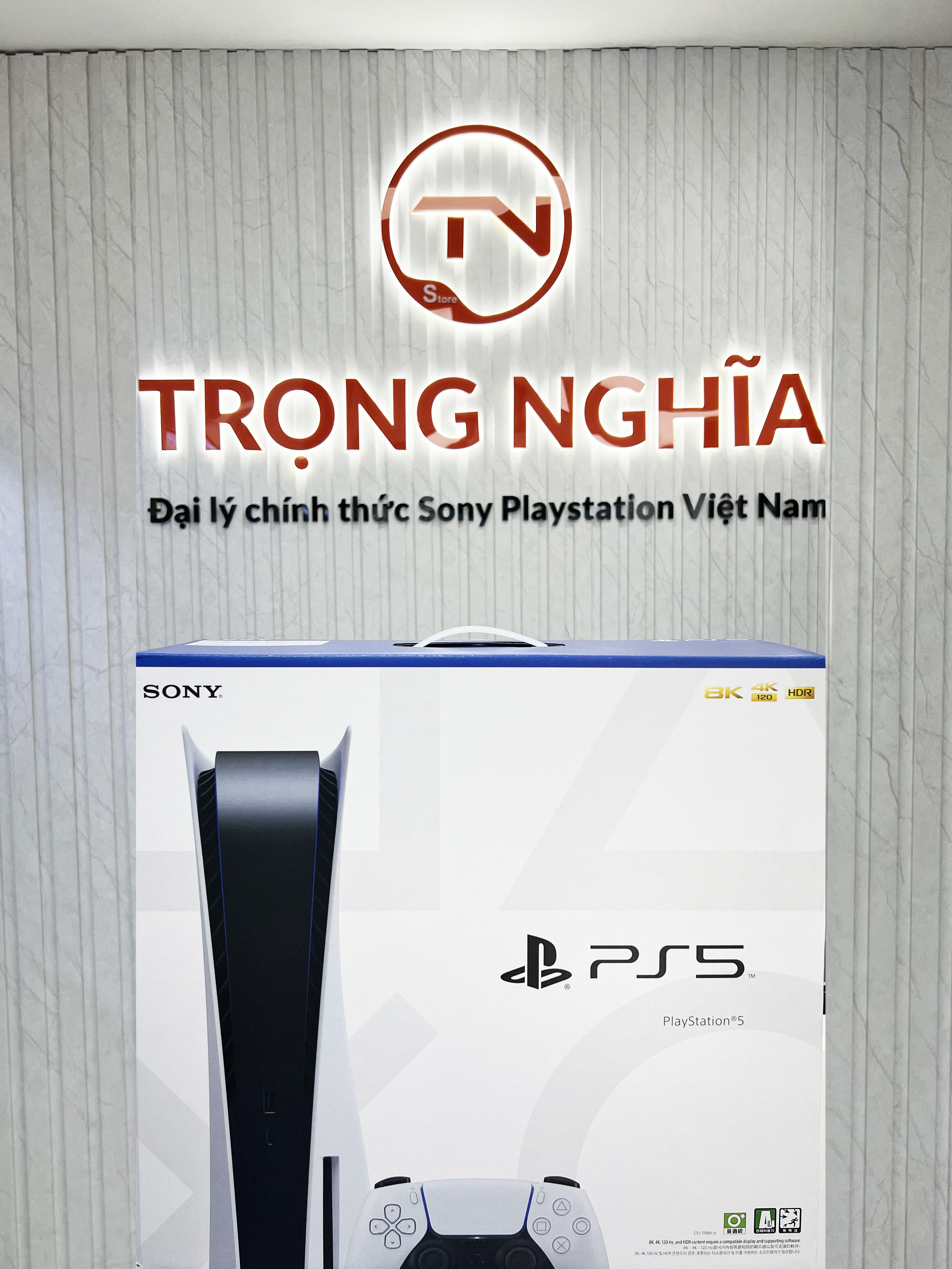 Máy PS5 Sony Playstation Standard Edition Blueray (Bản Digital/Bản ổ đĩa)