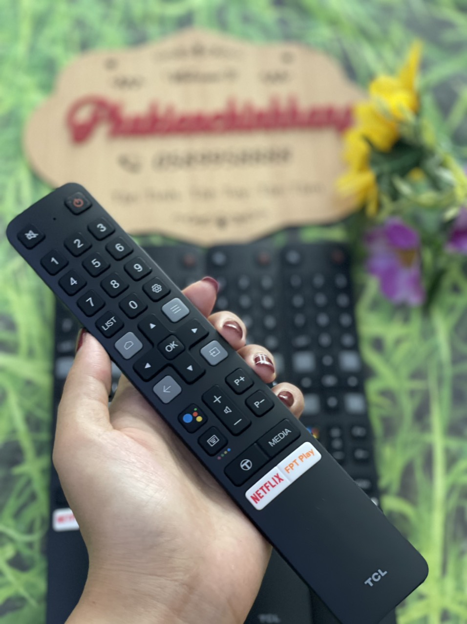 REMOTE TVI TCL GIỌNG NÓI CÓ PHÍM FPTPLAY