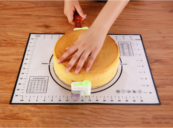 Dao Cắt Bánh Thép Không Gỉ Cán Gỗ