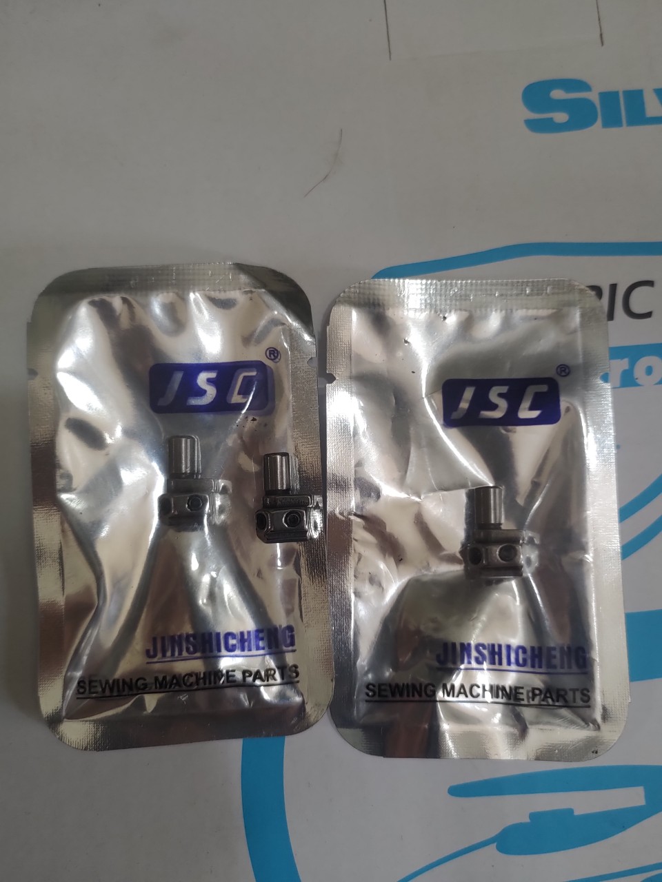 táo kim máy vắt sổ jack 4 chỉ