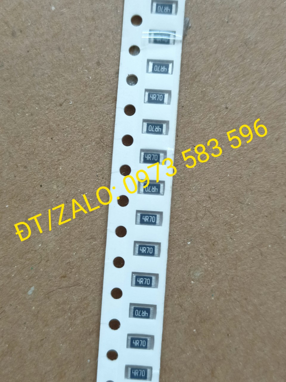 Điện trở dán 4r70 4.7ω 1206 1/4w