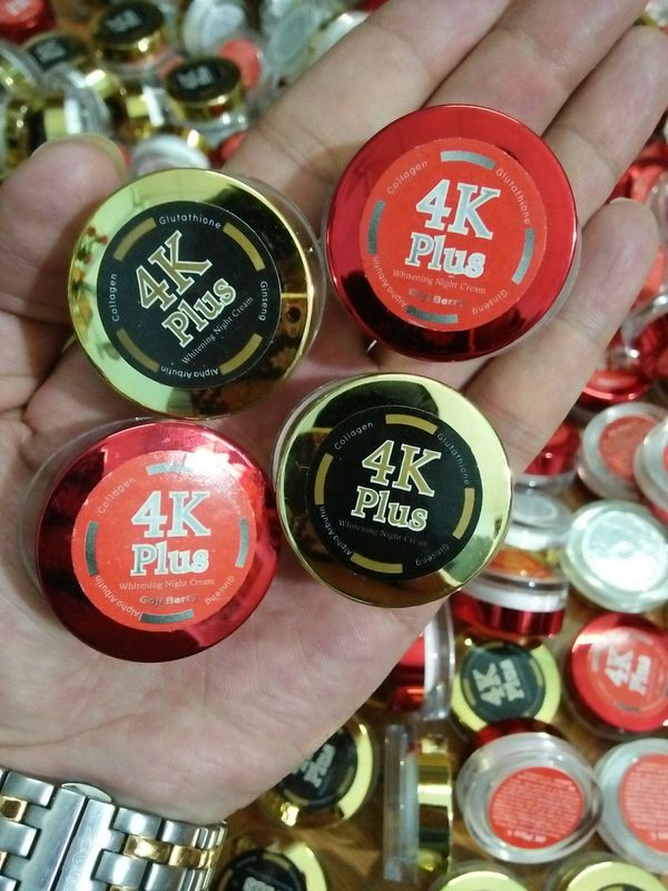 kem dưỡng da mặt 4K Plus Thái Lan (mờ nám tàn nhang mờ thâm mụn trắng da) mẫu 5x
