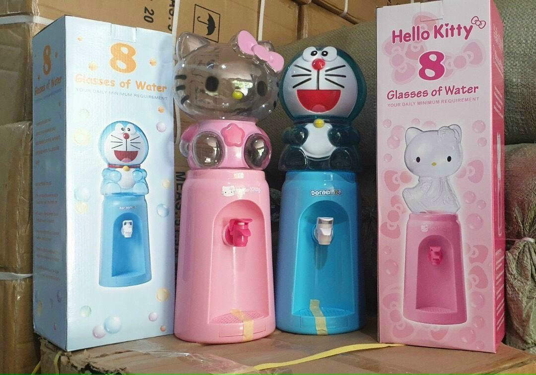 Bình lọc nước mini trẻ em hình thú DOREMON và HELLO-KITTY