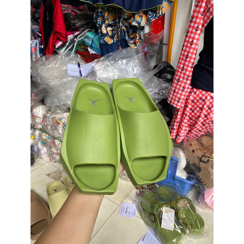 DÉP ĐÚC SIÊU NHẸ NAM NỮ 239-1 size 36-43