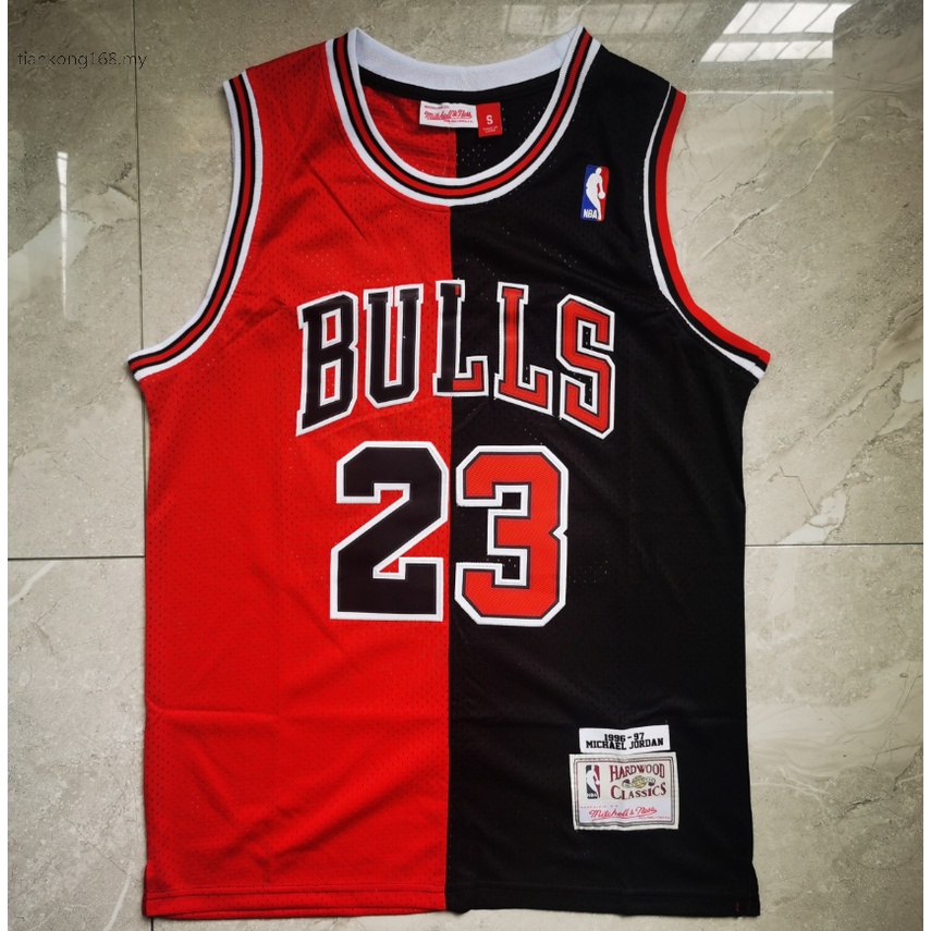 bulls jersey red