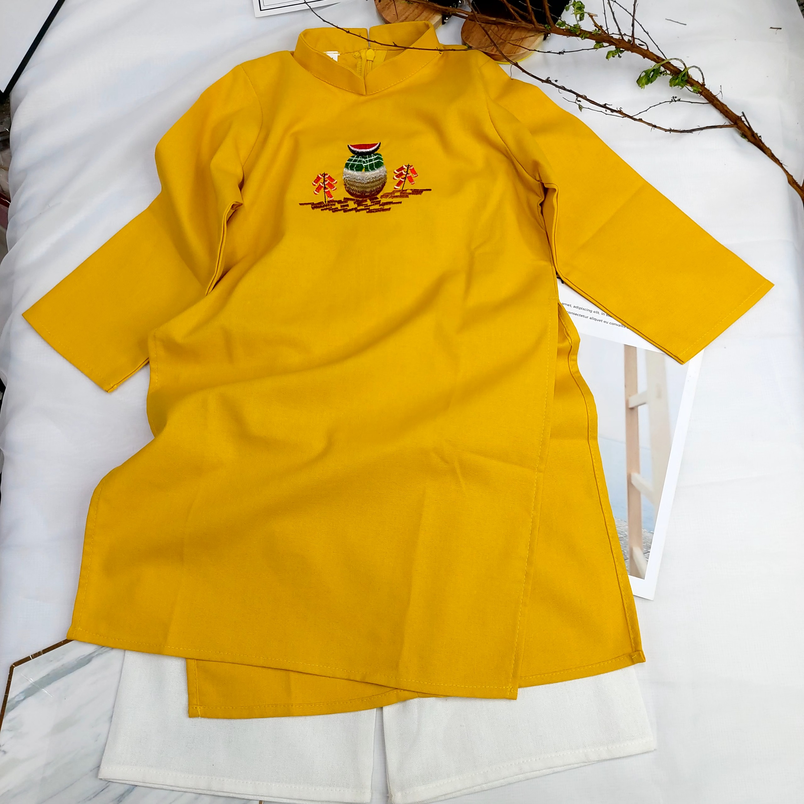 Set Cặp Đôi Áo Dài Anh Em Chất Liệu Linen Vàng